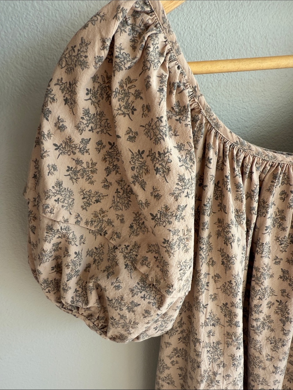 Shopdahl floral puff sleeve dress - Picture 5 of 5